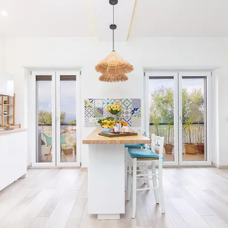 Marescala Vacation - Casa Vesuvia